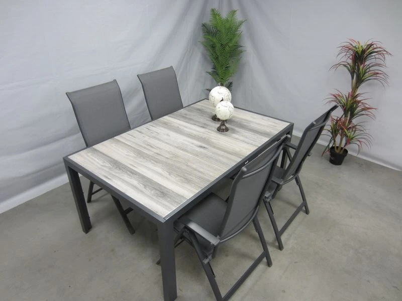 Te Velde Tuinmeubelen Tuinset Vigo Tuinstoel Met Hartman Tanger 168 Tuintafel 2 Te Velde Tuinmeubelen Tuinset Vigo Tuinstoel Met Hartman Tanger 168 Tuintafel - Afbeelding 2