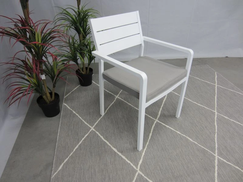 Te Velde Tuinmeubelen Barolo Aluminium Tuinstoel Wit 2 Te Velde Tuinmeubelen Barolo Aluminium Tuinstoel Wit - Afbeelding 2