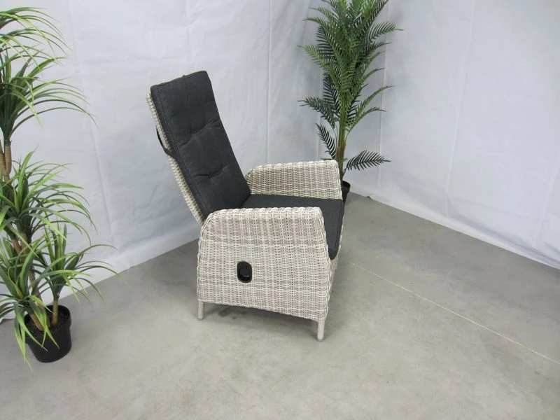 Te Velde Tuinmeubelen Ross Gasveer Verstelbare Tuinstoel Misty Grey 5 Te Velde Tuinmeubelen Ross Gasveer Verstelbare Tuinstoel Misty Grey - Afbeelding 5