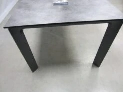 Kettler Tuintafel Diamond Met Antraciet Hpl Blad -Tuin- En Buitenwinkels 7 2 kettler tuintafel diamond met antraciet hpl blad zijkant